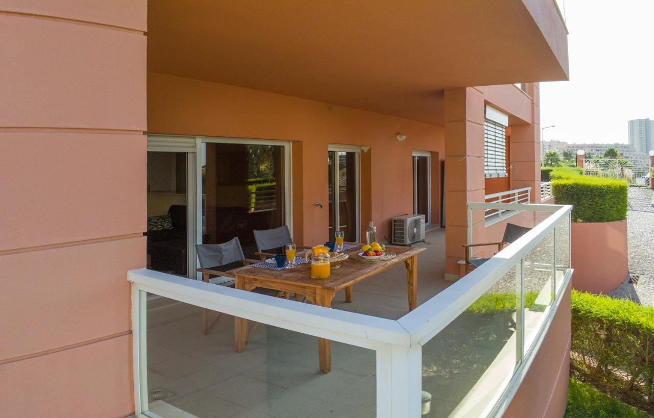 B02 - Fantastic Apartment With Pool بورتيماو المظهر الخارجي الصورة